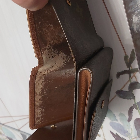 Louis Vuitton Brown Monogram Compact Wallet - Picture 11 of 11